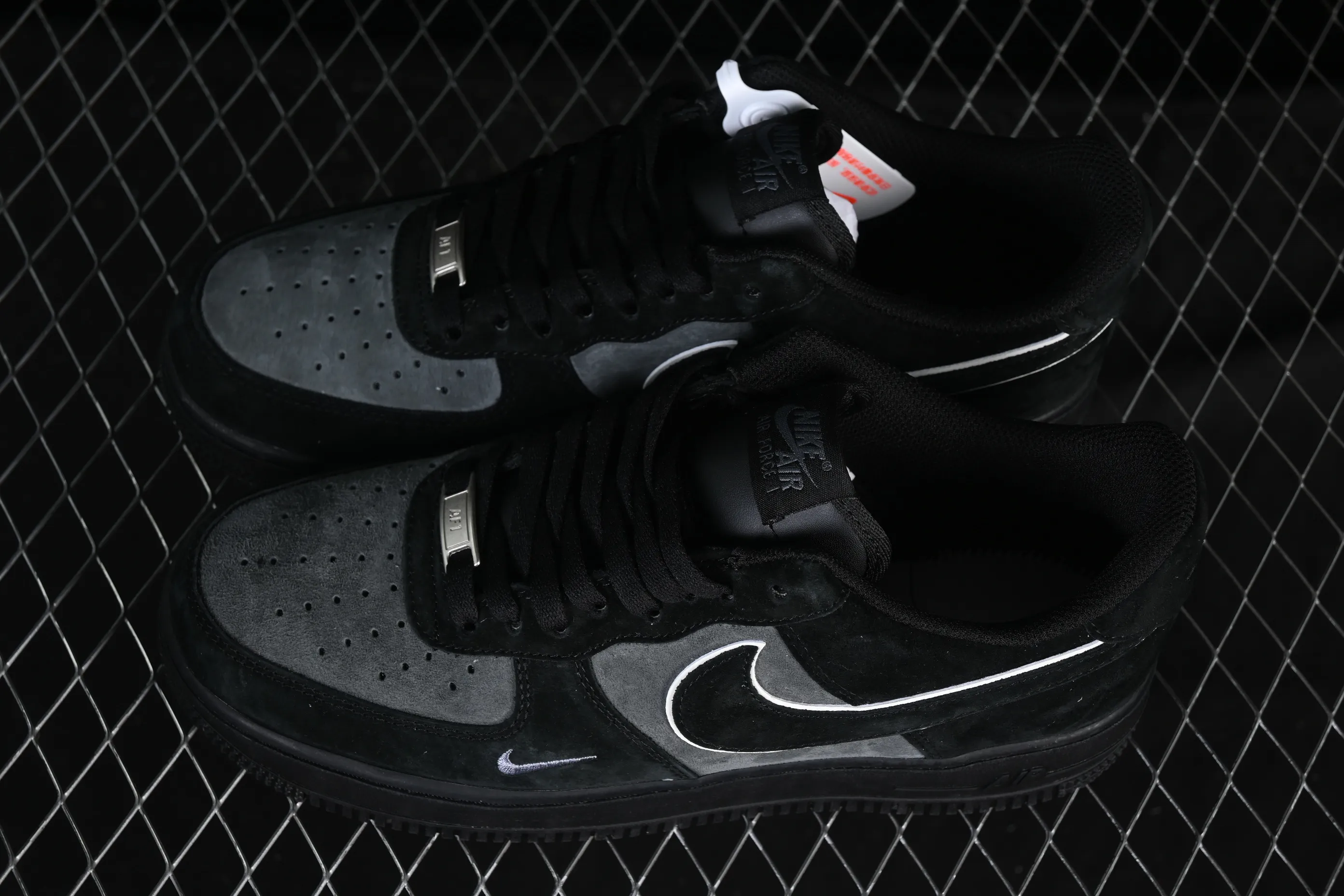 All Categories Nk Air Force 1 Air Force Series Nk Air Force 1 Low Air Force Low Nike Air Force 1'07 Low "Black Warrior" Full Suede Autumn and Winter Air Force One Low Casual Shoes ZH0316-134